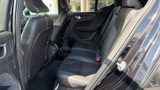 Volvo Xc40 2.0 B4P R DESIGN Pro 5dr Auto [7 speed] Petrol Estate